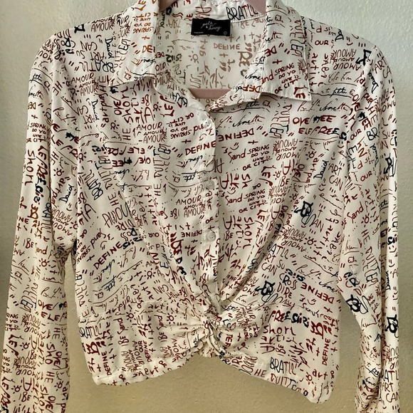 Cropped Long Sleeves Junior Medium Top Like New Condition - Picture 6 of 7